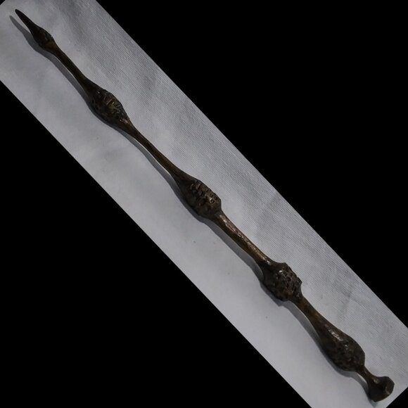 Limited Edition Elder Wand - Picture 2 of 3